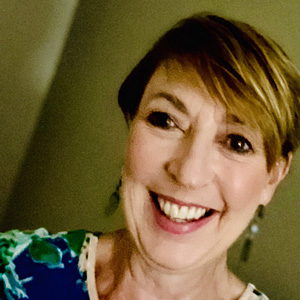 Writer & Creative Communicator