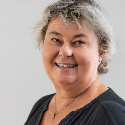 Annette Swaine – Raine & Horne Innisfail